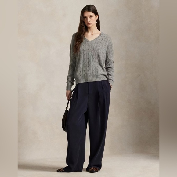 NWT Polo Ralph Lauren 100% Cashmere V-neck Cable Knit Sweater - Picture 4 of 5